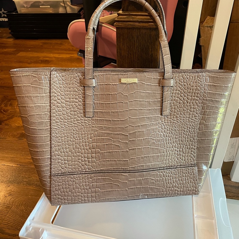 Kate spade tote